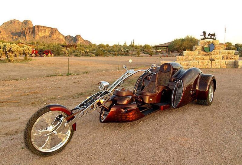 Custom Three-wheeled Motorcycle — Brown
