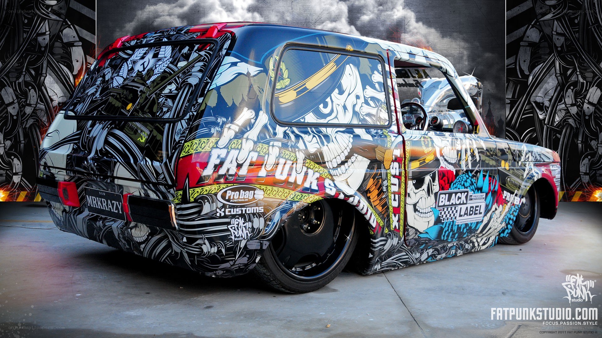 custom van with skull art