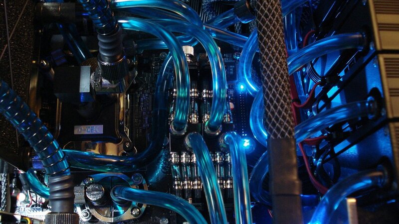 Custom Water-cooled Computer — Blue