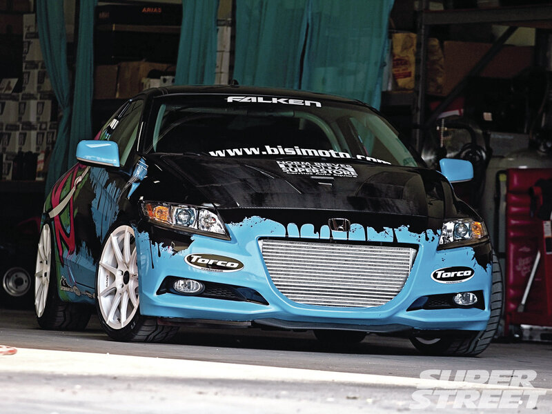 Customized Honda CR-Z
