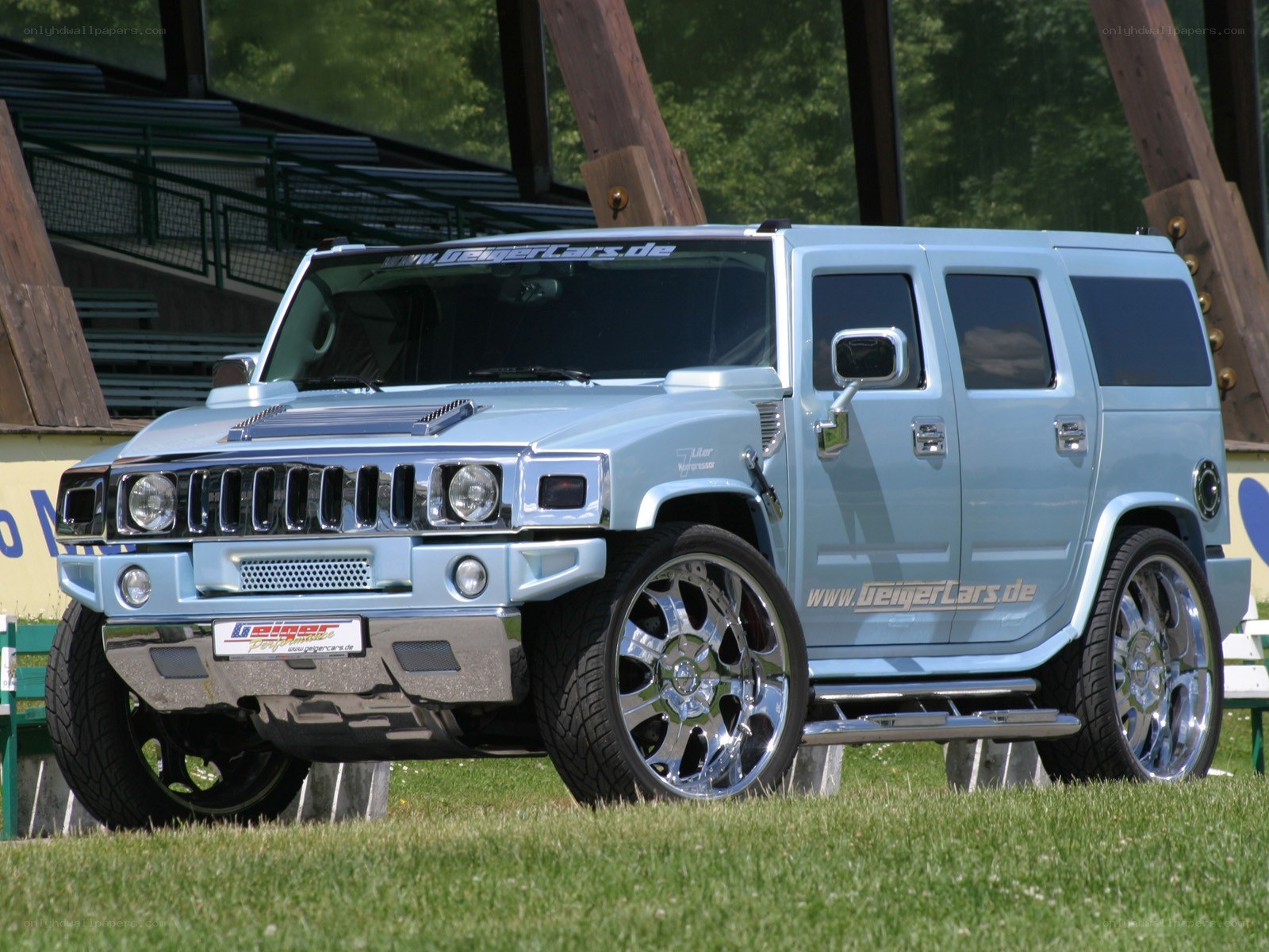 Customized Hummer H2 in light blue