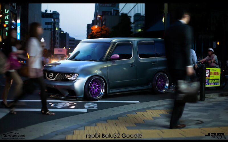 Customized Nissan Cube