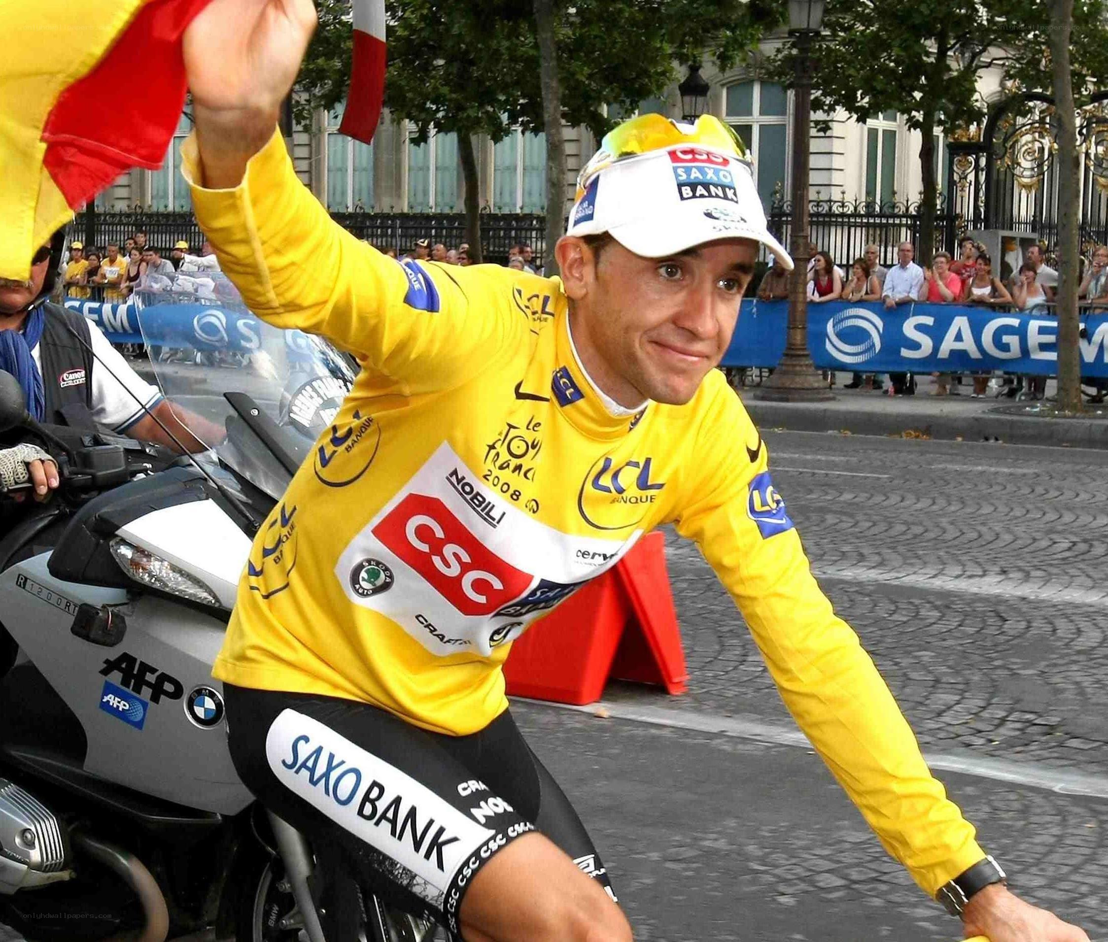 Cyclist in yellow jersey