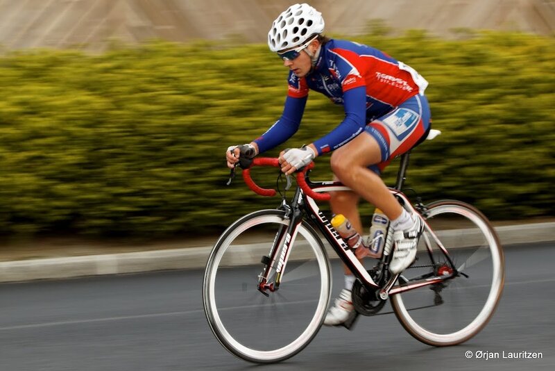 Cyclist on Road Bike — Blue, Active