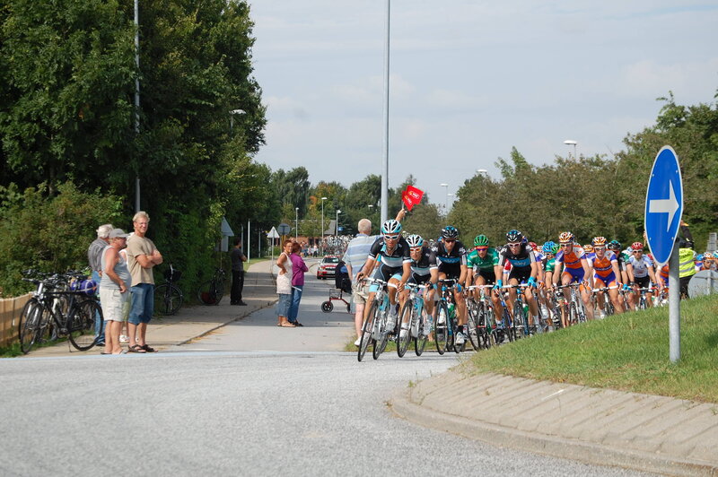 Cyclists in a Race — Green