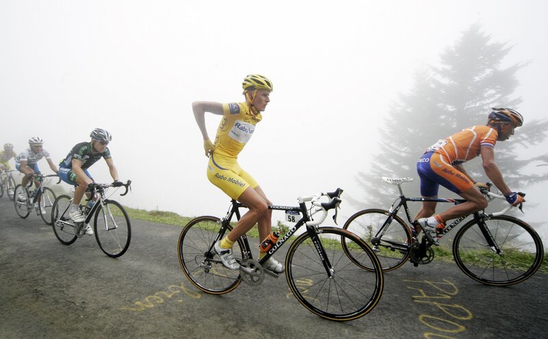 Cyclists in foggy conditions