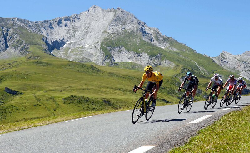 Cyclists on Mountain Road — Green, Active