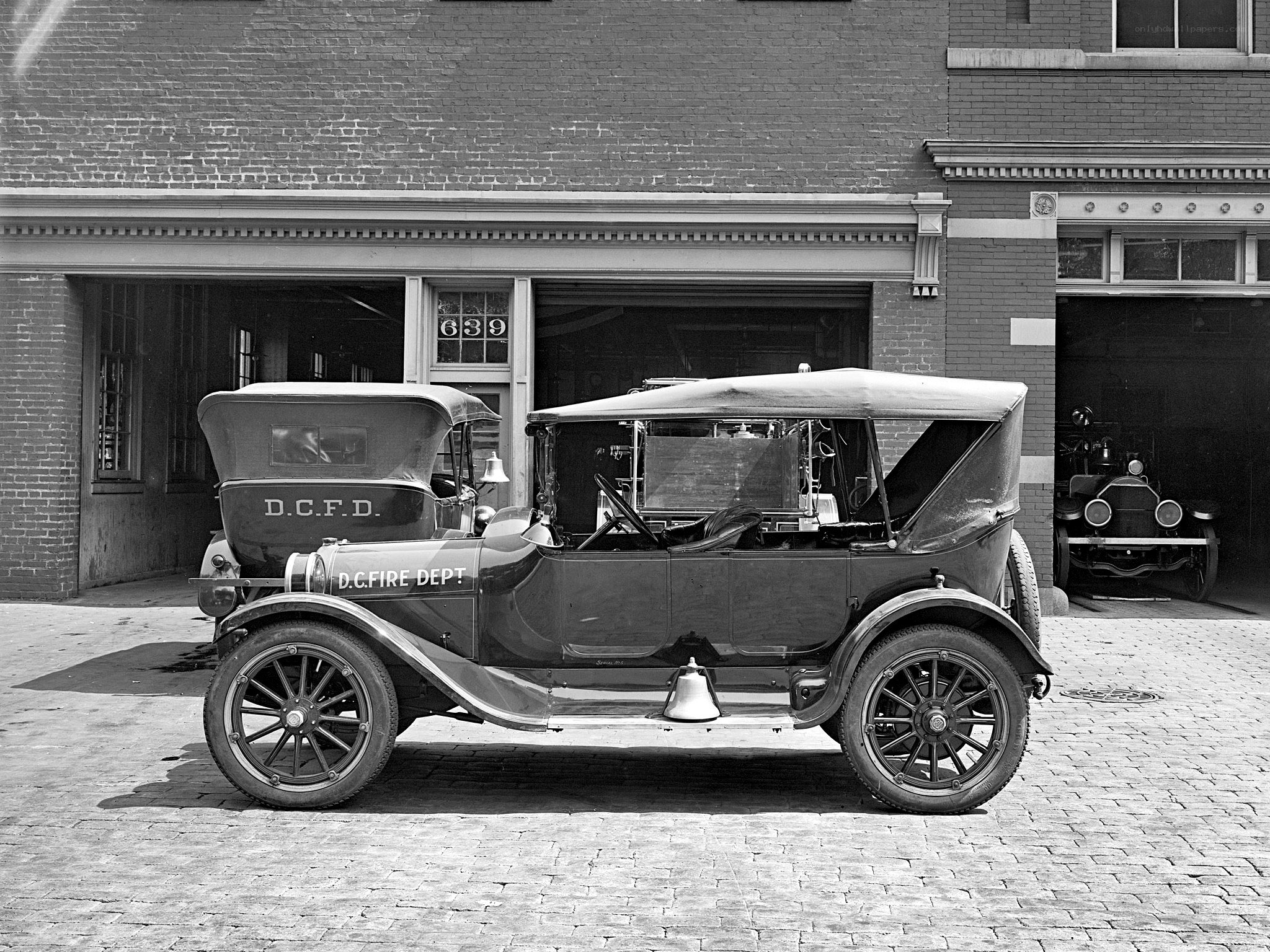 D.C. Fire Department vehicle