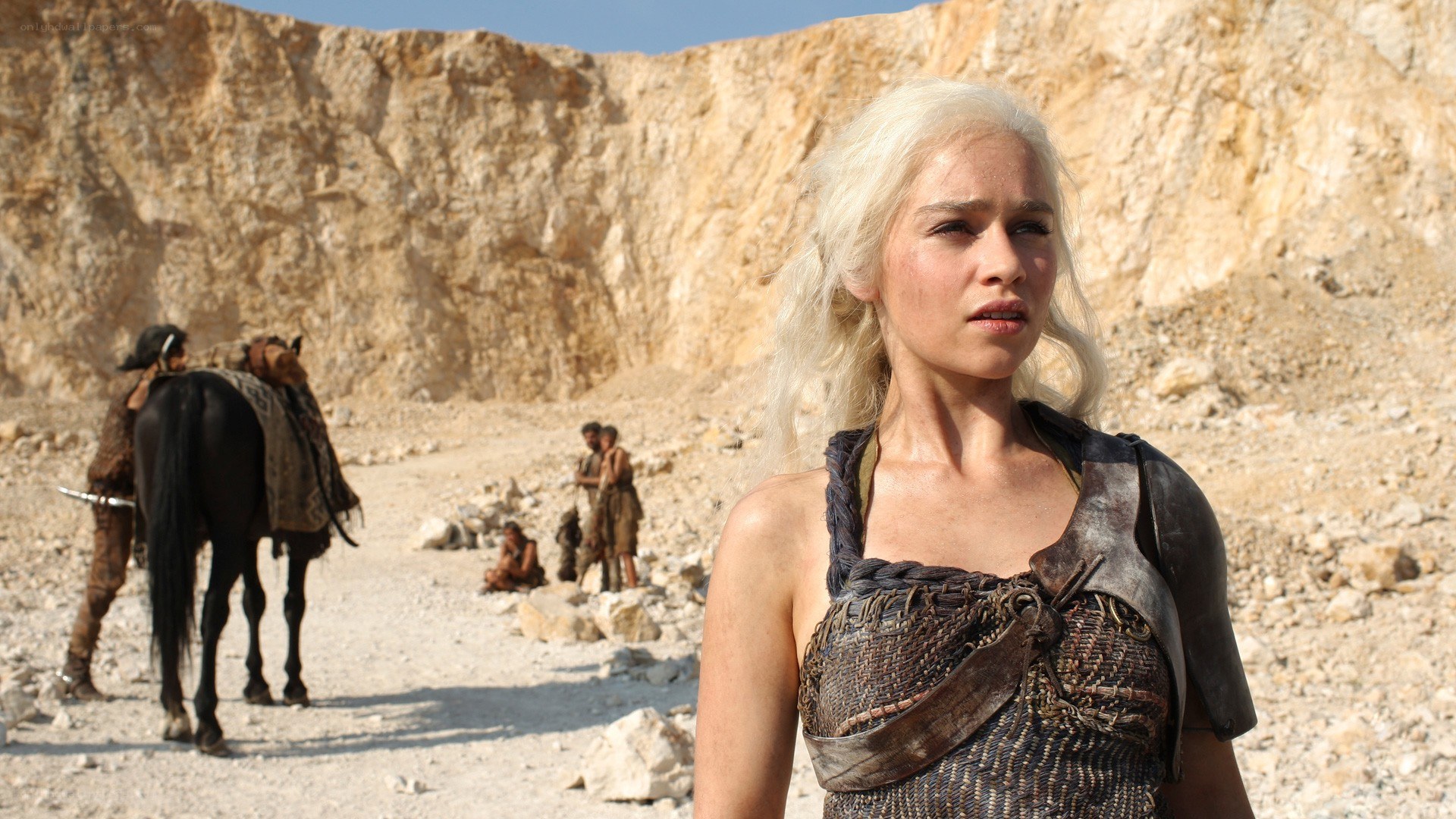 Daenerys in a desert quarry