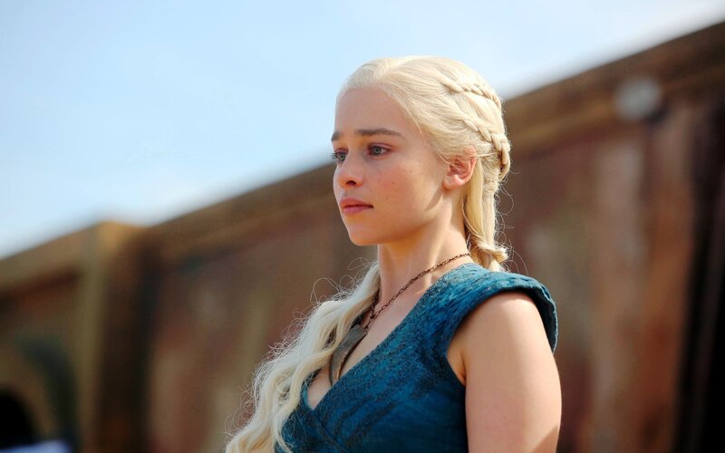 Daenerys Targaryen in blue dress