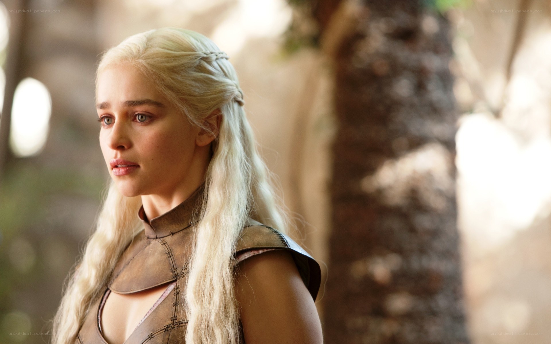 Daenerys Targaryen in forest