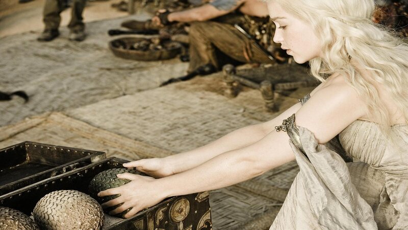 Daenerys with dragon eggs