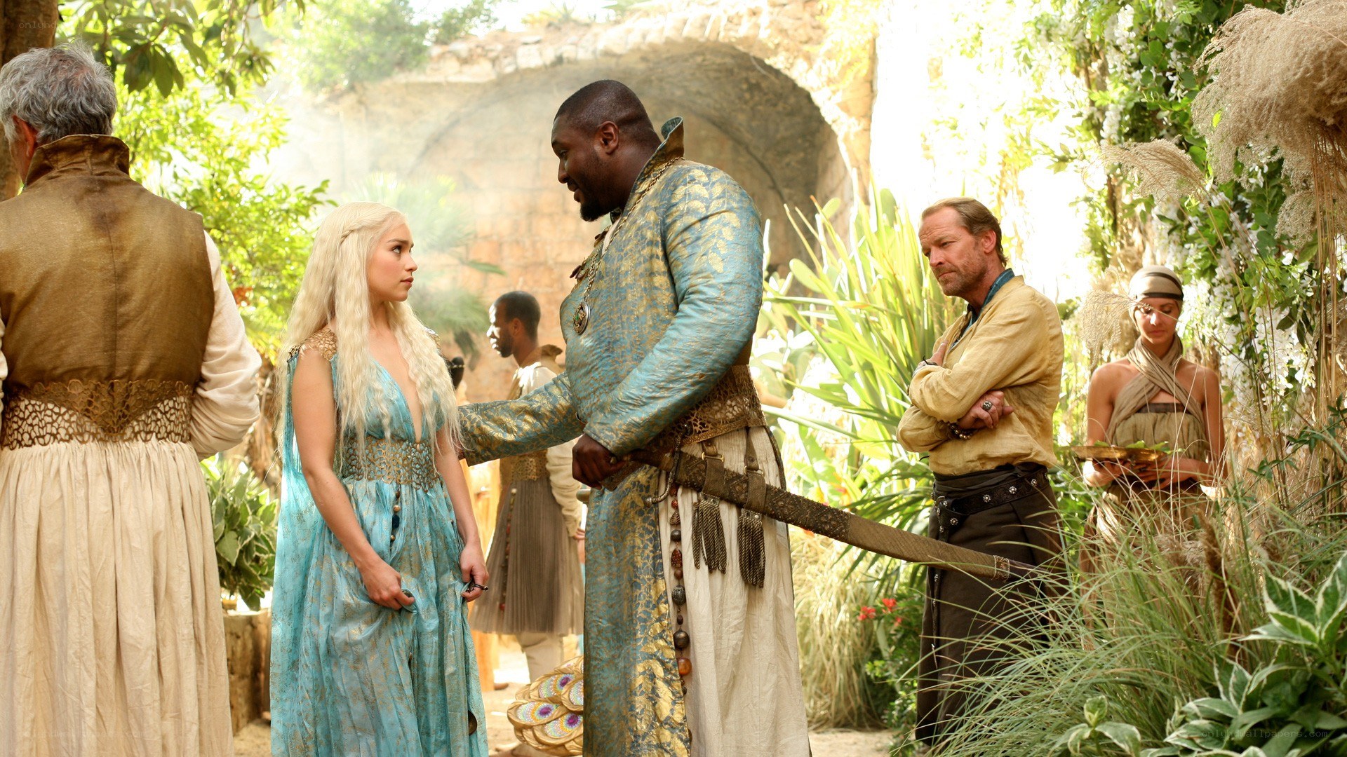 Daenerys with guards in garden