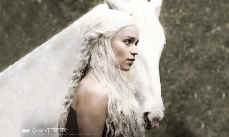 Daenerys with white horse