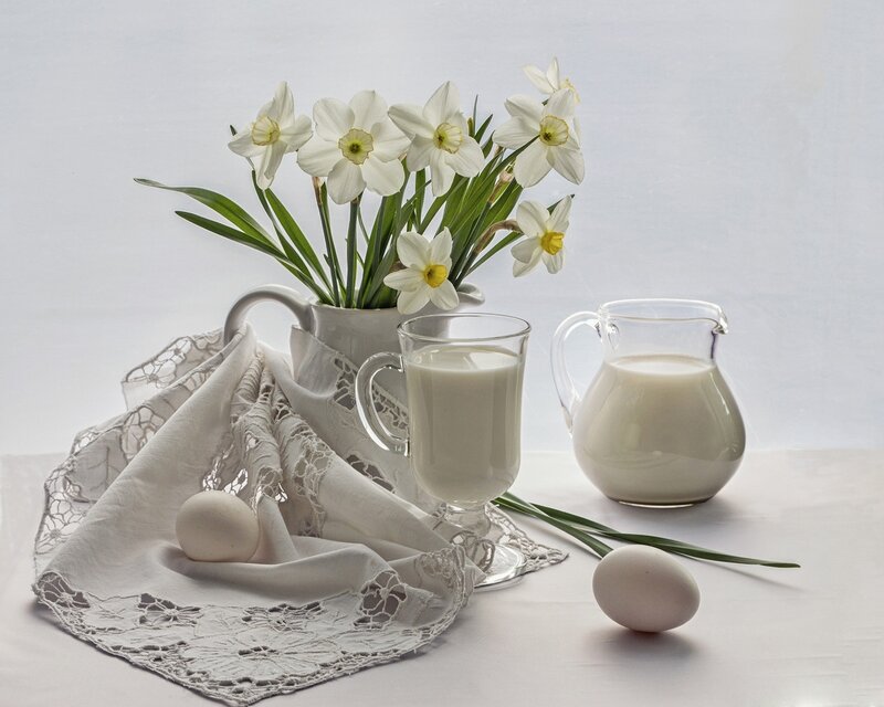 Daffodils and Milk