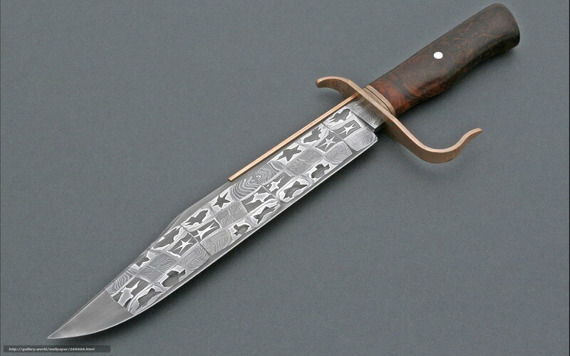 Dagger with Patterned Blade — Gray
