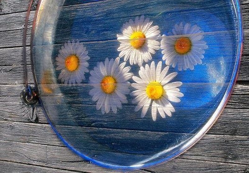 Daisies in Glass Dish