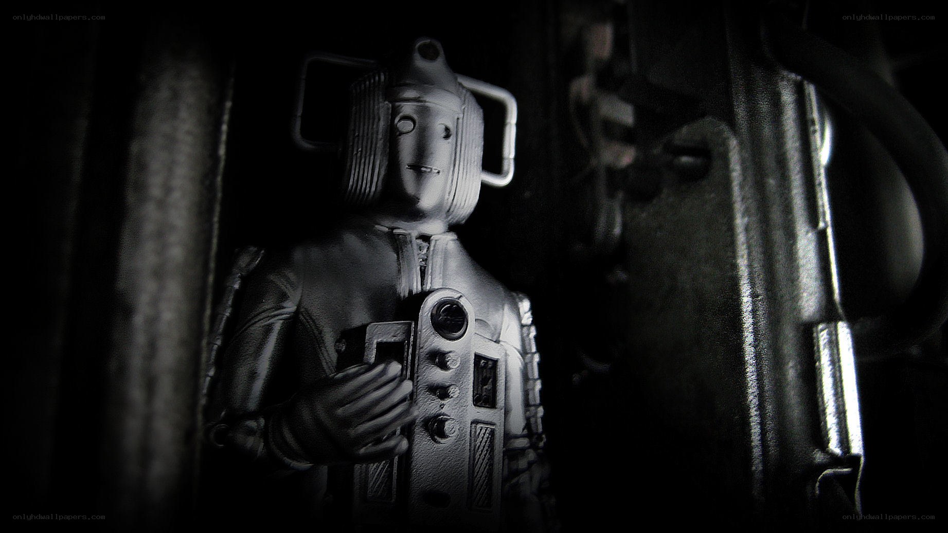 Dalek figure in dark setting