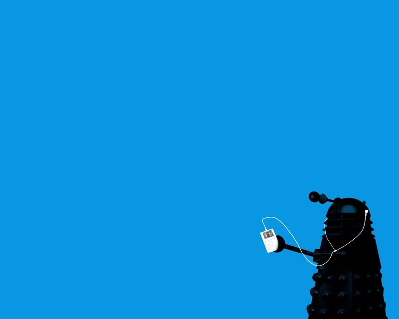 Dalek with iPod