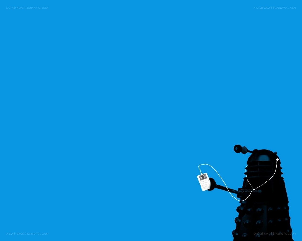 Dalek with iPod