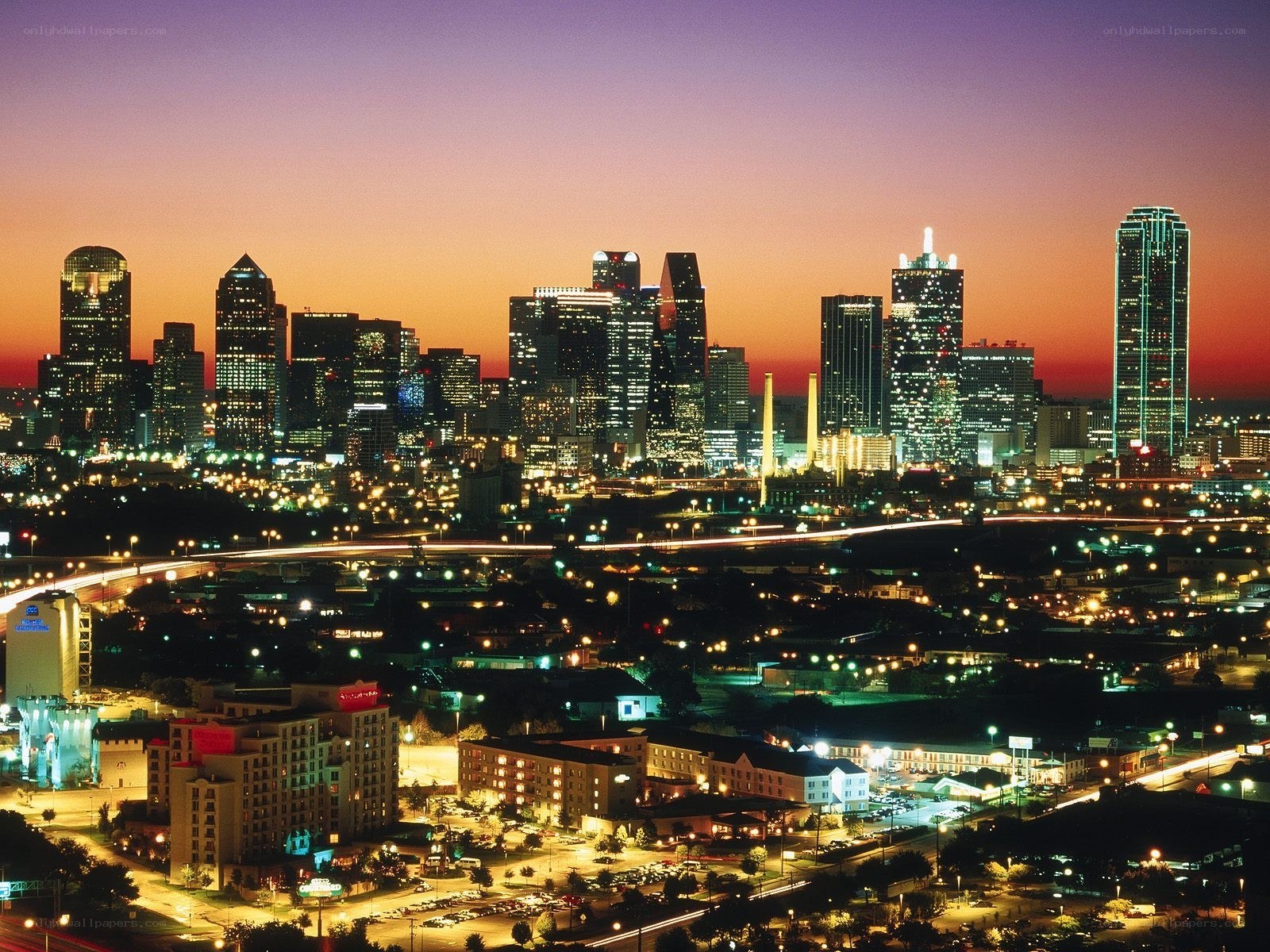 Dallas skyline at dusk