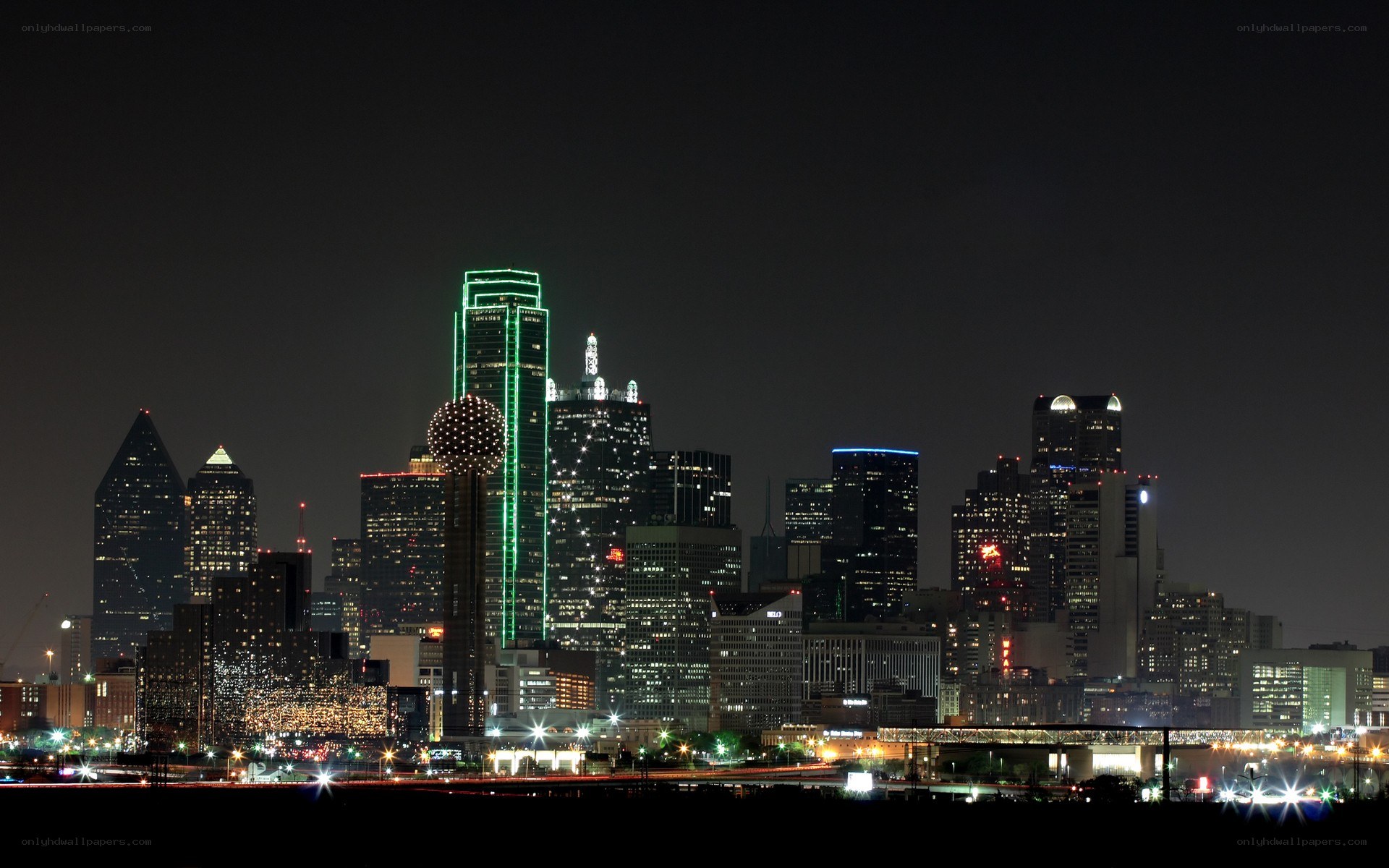 Dallas skyline at night