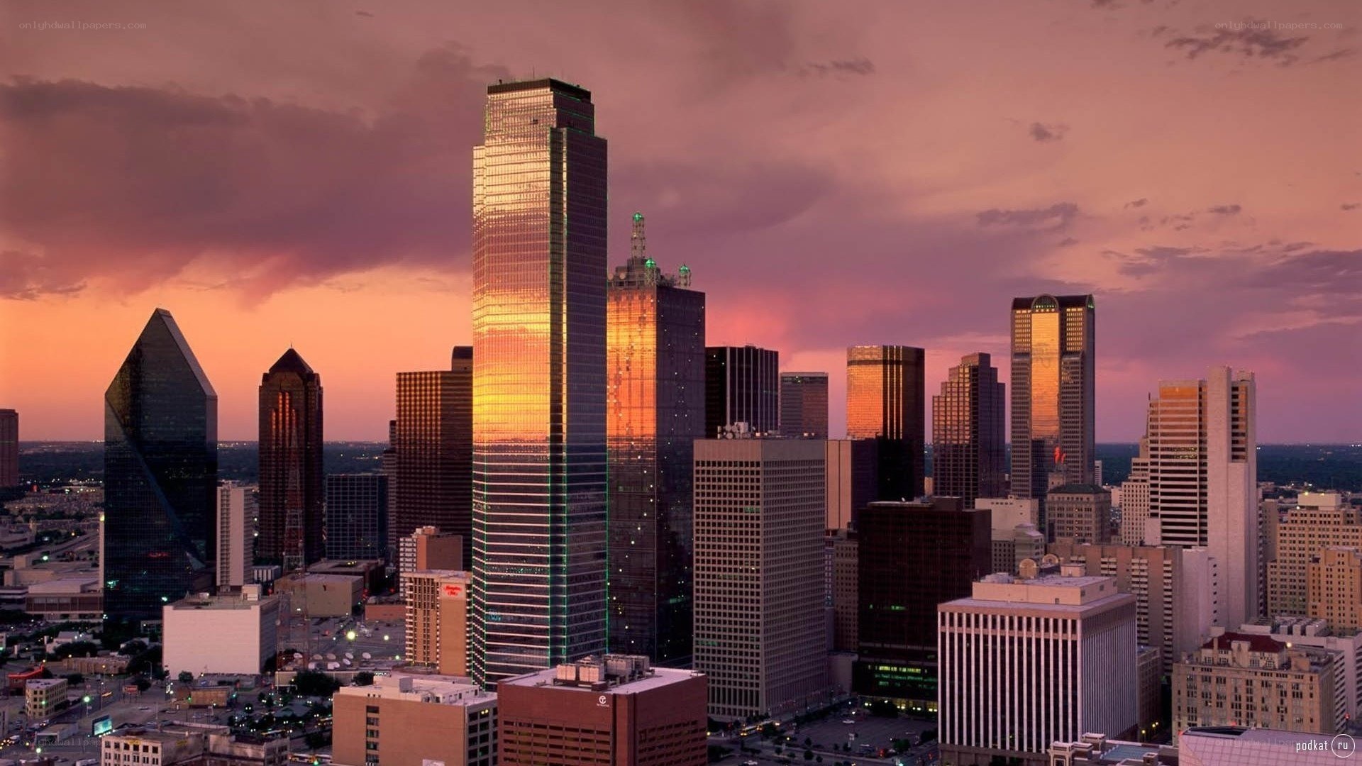 Dallas skyline at sunset