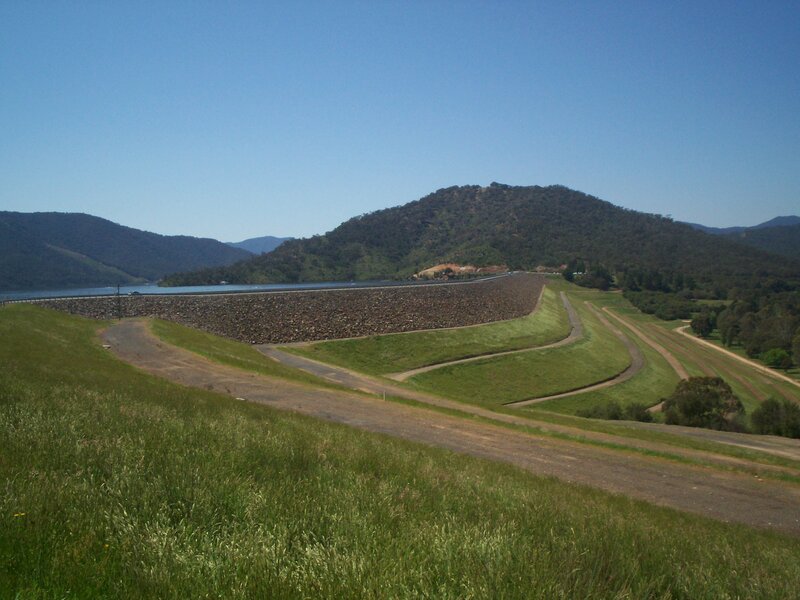 Dam and Reservoir — Green