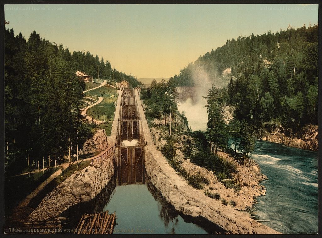 Dam on a river in Norway