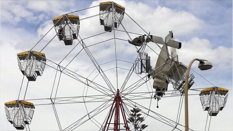 Damaged Ferris Wheel