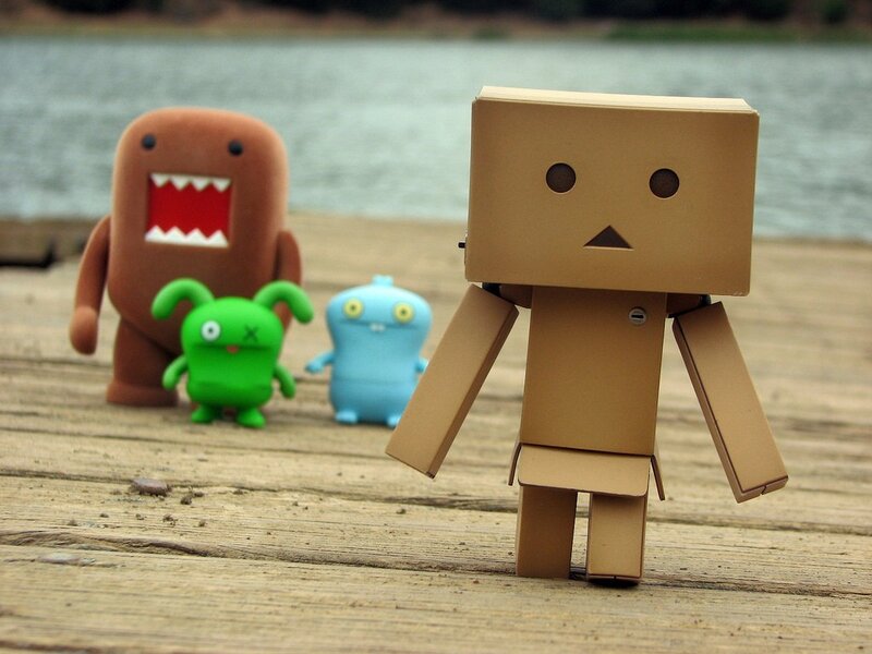 Danbo and friends on a dock