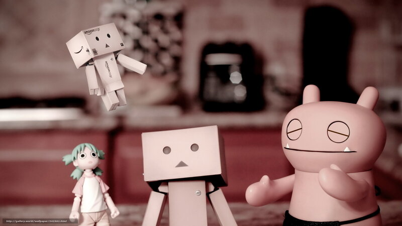 Danbo and Uno Figures