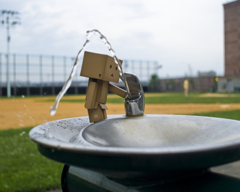 Danbo at a water fountain