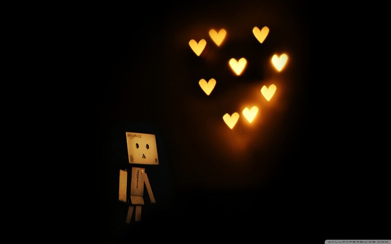 Danbo Figure with Hearts