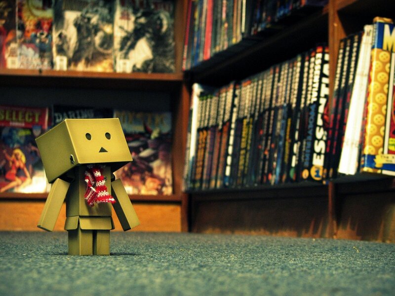 Danbo in a comic book store