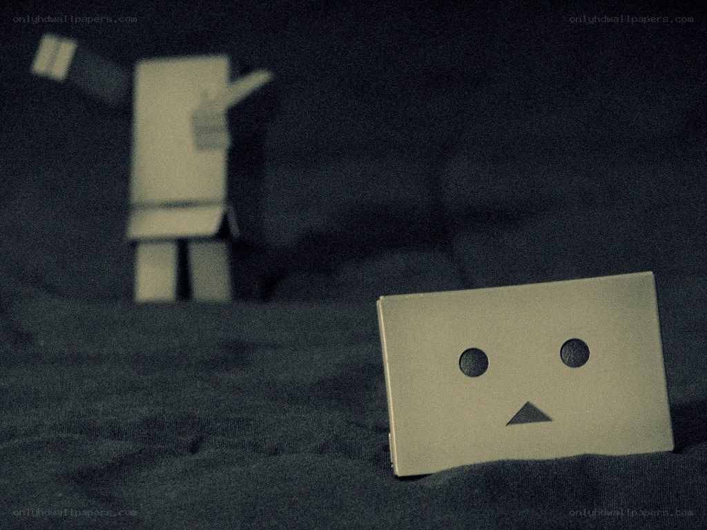 Danbo paper figure in dark scene