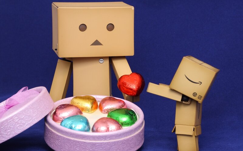 Danbo with chocolates
