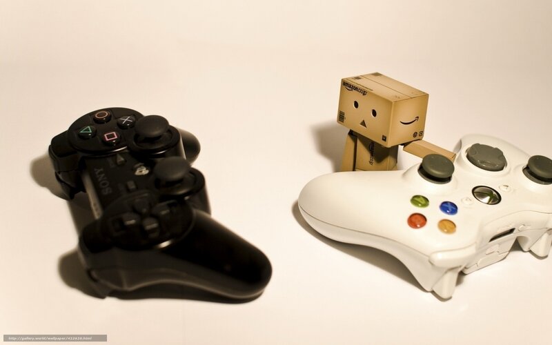 Danbo with Game Controllers — White, Neutral