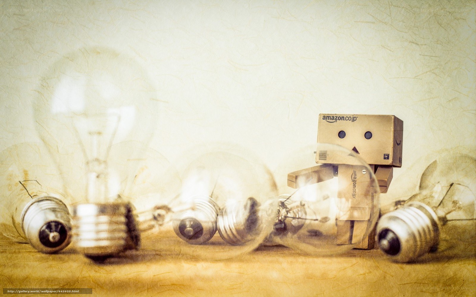 Danbo with light bulbs