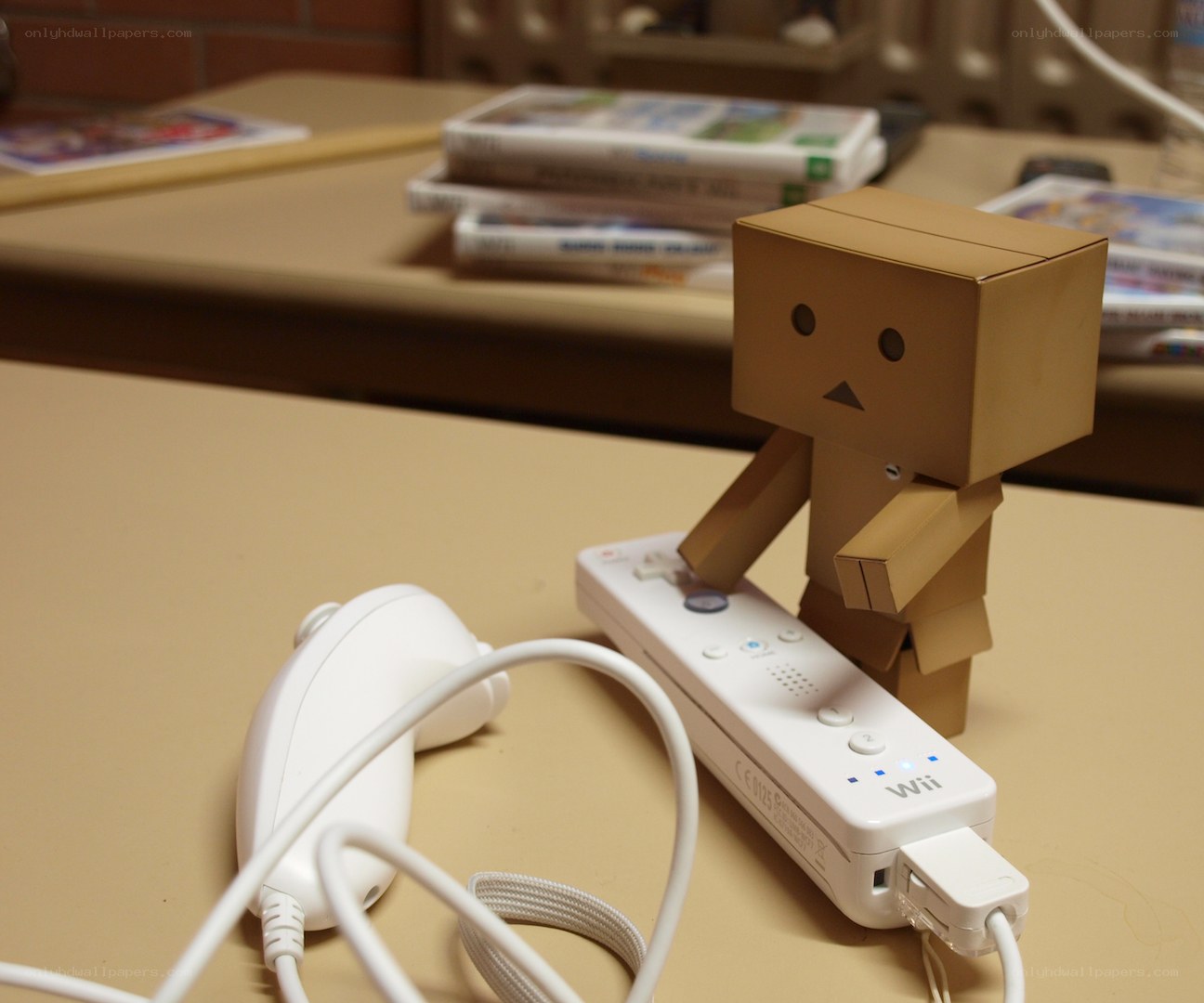 Danbo with Wii remote
