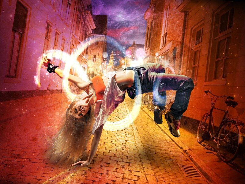 Dancer in Alleyway