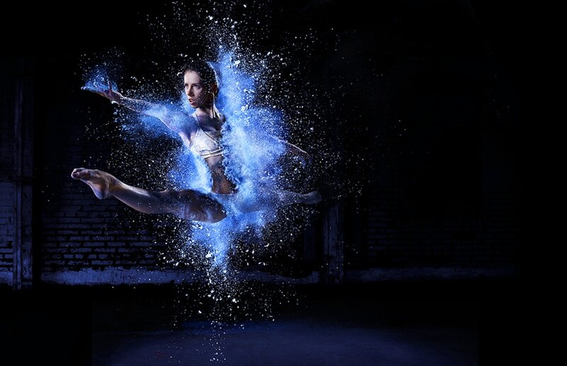 Dancer in Blue Powder