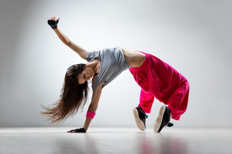 Dancer in Dynamic Pose — Gray
