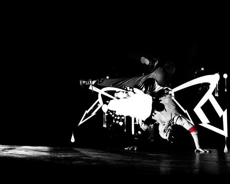Dancer in Motion — Black, Dramatic
