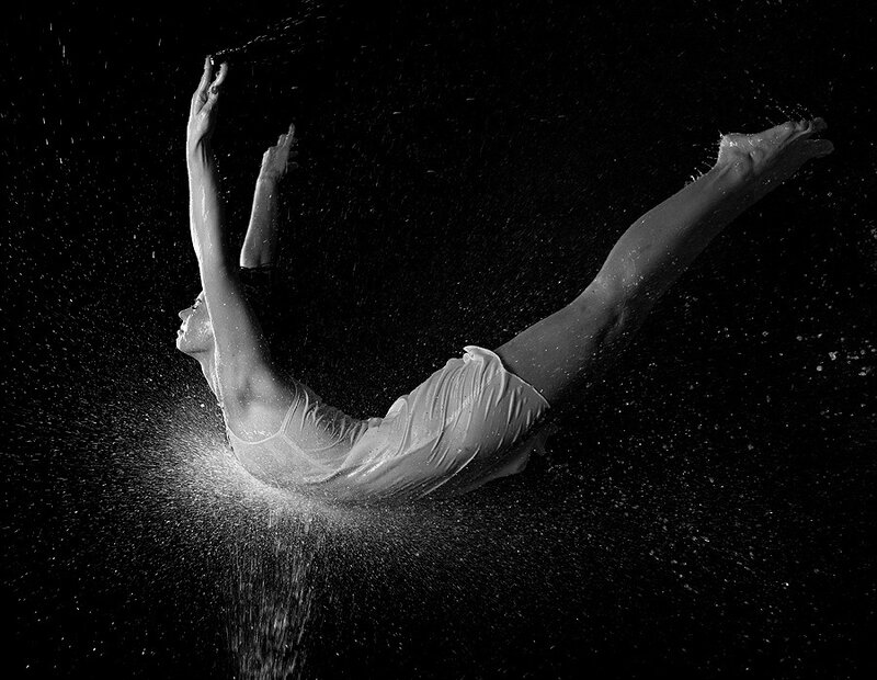 Dancer in Water — Black