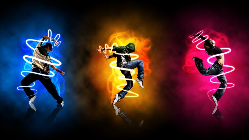 Dancers in Motion — Blue