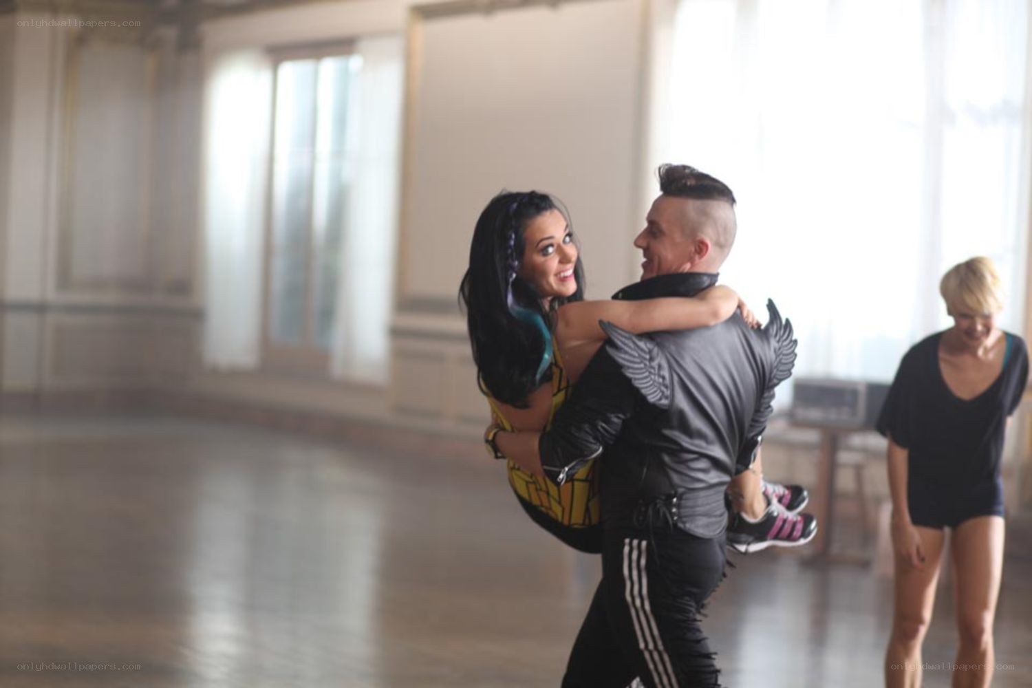 Dancers rehearsing in studio