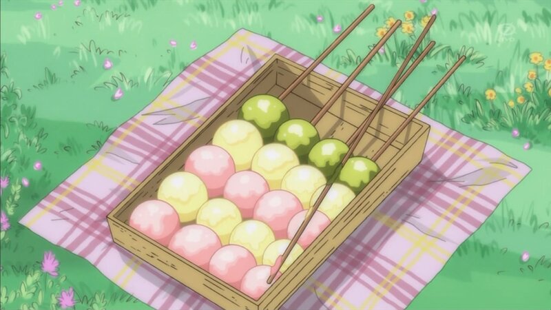 Dango in Wooden Box