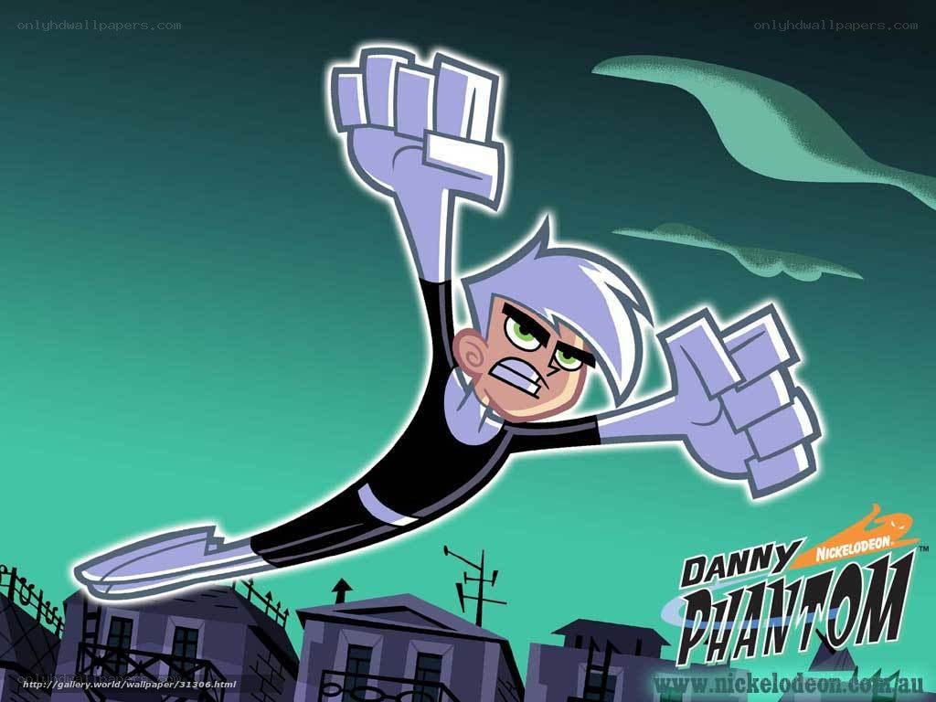 Danny Phantom flying over town