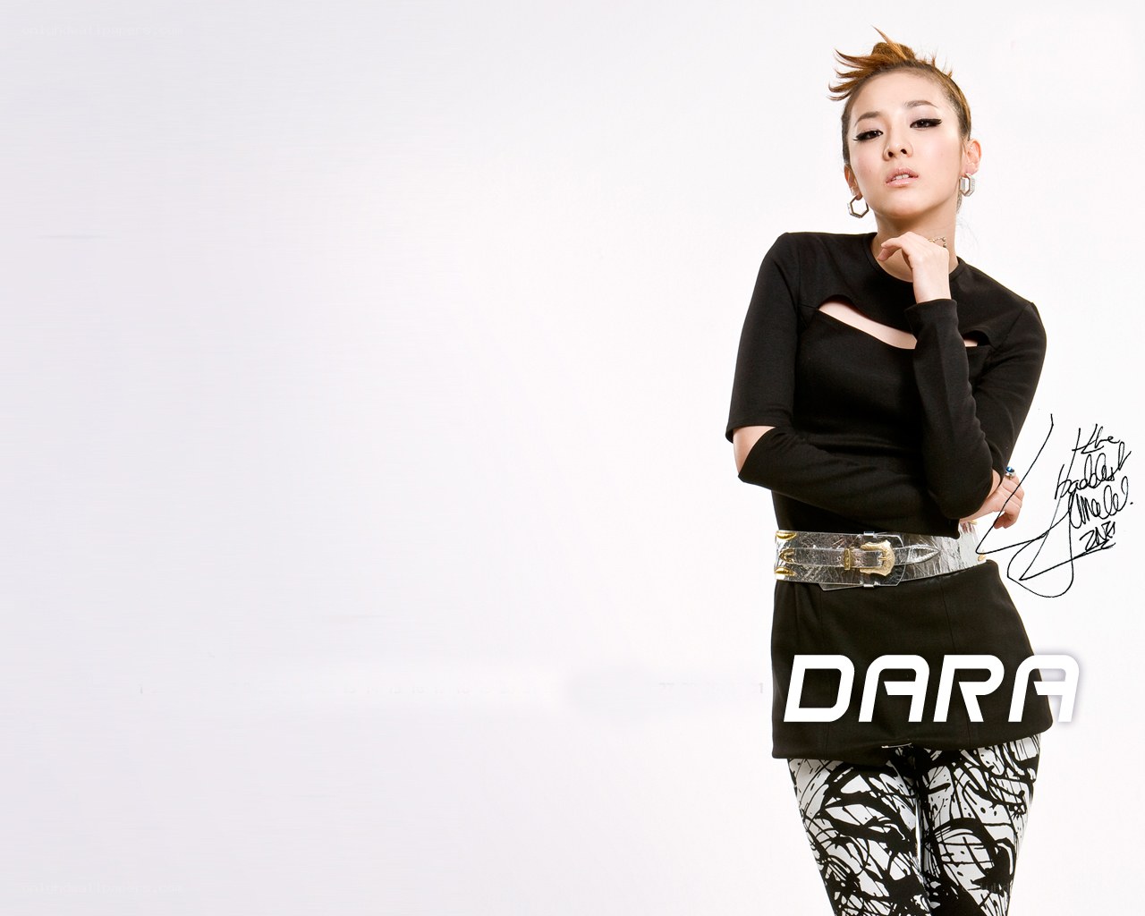 Dara in black outfit